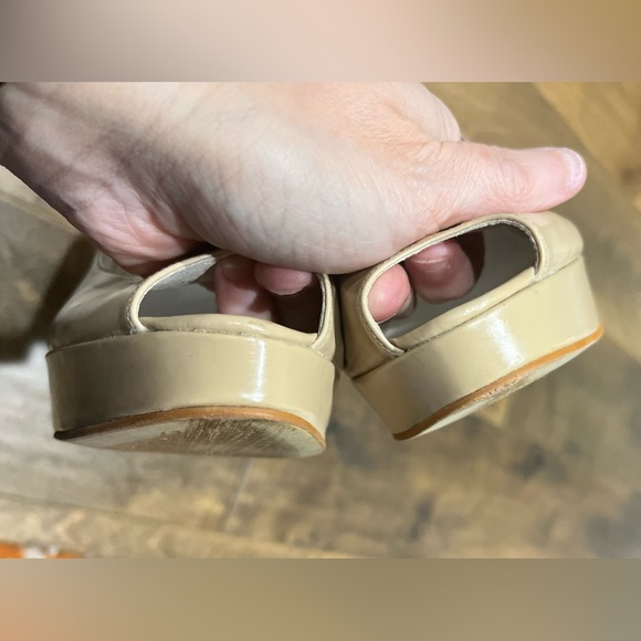 Michael Kors Peep Toe Stilletto 4.5” Heels Nude Size 9.5 - Picture 5 of 12